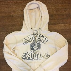 Comfortable Zip-up Hoodie